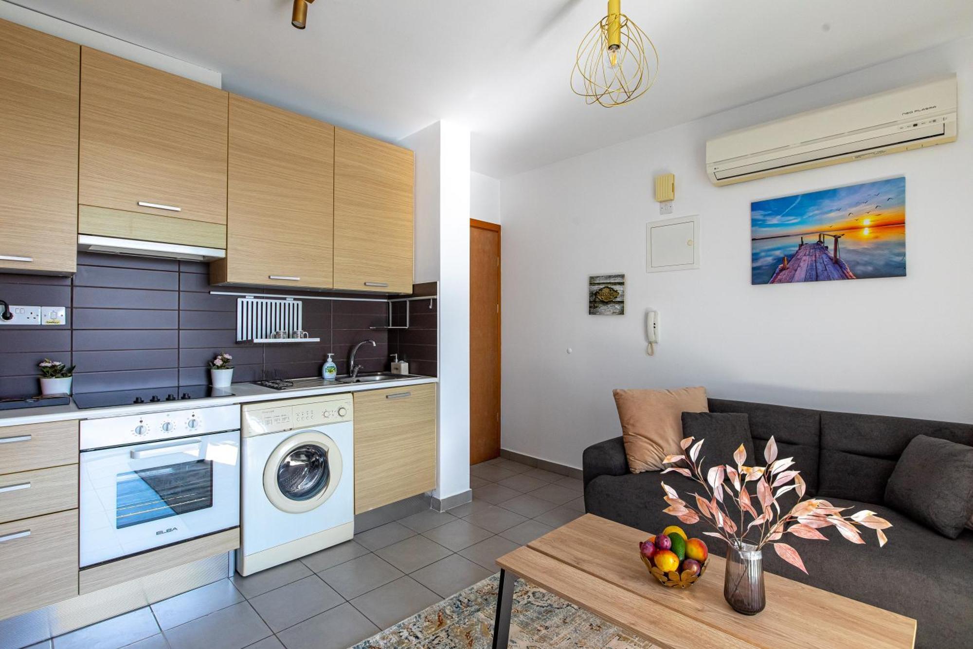 Cosy Apart At Lykavitos Nicosia Exterior photo